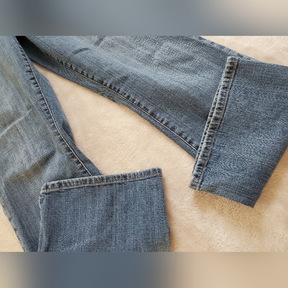 Levis 542 Flare Jeans Womens 16 W Blue Denim Flap Pocket - Picture 3 of 15